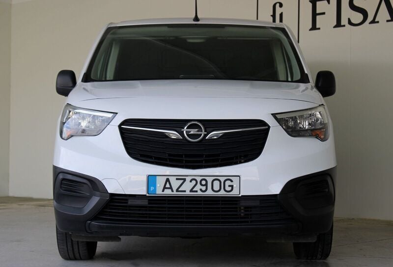 Branco Usado 2023 Opel Combo Life Enjoy Sedan | € 17.750 - Imagem 1/4