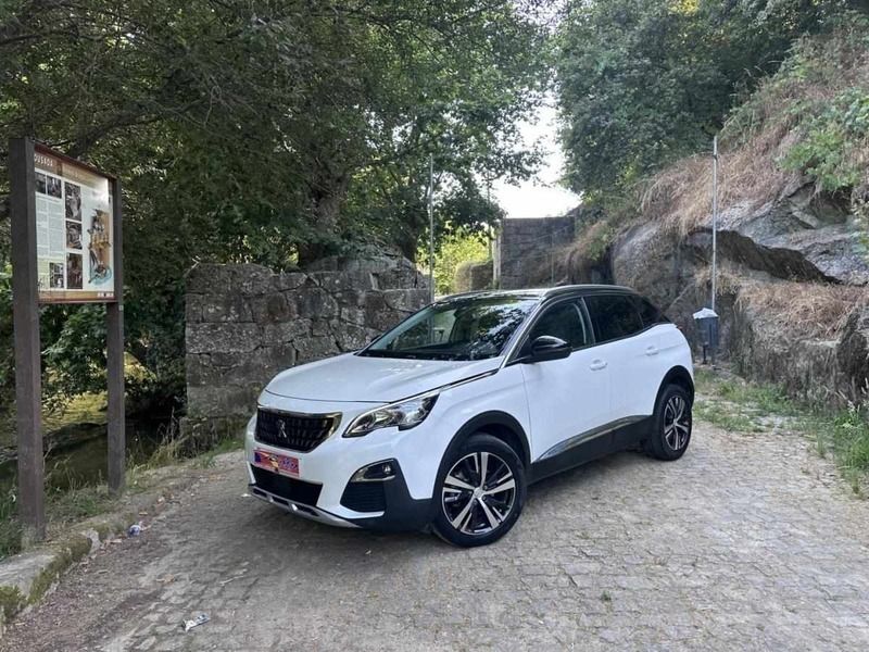 Branco Usado 2019 Peugeot 3008 | € 18.990 (Preço justo) - Imagem 1/4