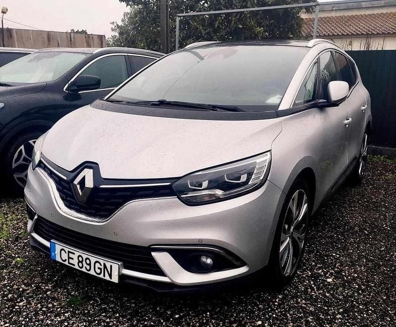 Usado Renault Grand Scénic IV 160 HP (117 kW) 2018 Cinzento Monovolume