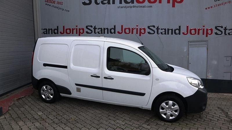 Usado Renault Kangoo 95 HP (69 kW) 2021 Branco Monovolume