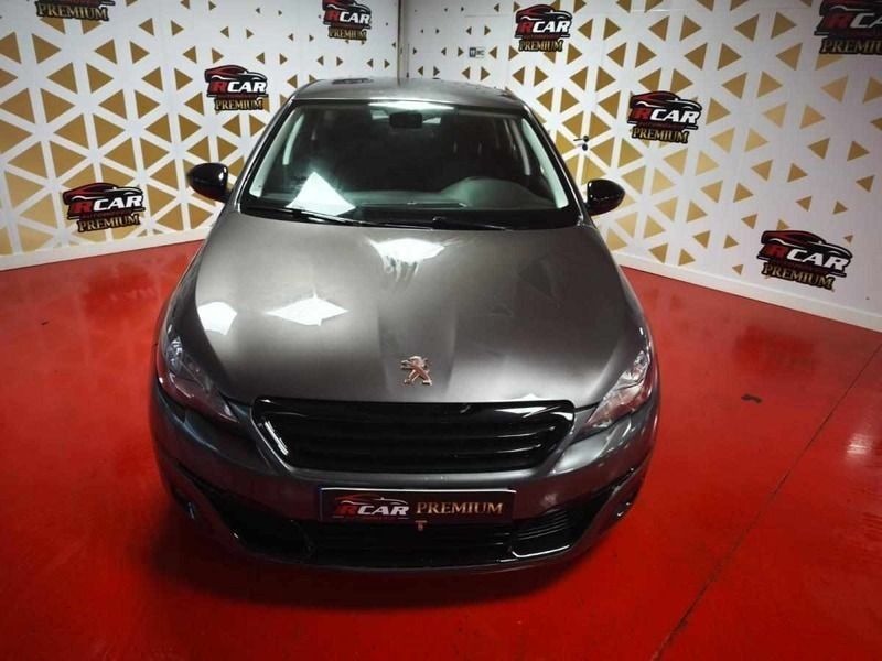 Cinzento Usado 2016 Peugeot 308 Active Carrinha | € 12.850 (Caro) - Imagem 1/4