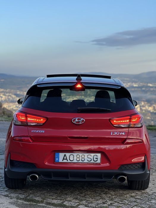 Usado 2018 Hyundai i30 Sedan | € 28.390 (Preço justo) - Imagem 1/4