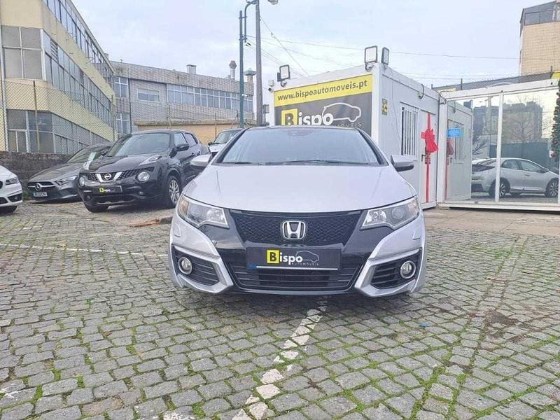Usado Honda Civic Sport 120 HP (88 kW) 2016 Cinzento Coupé