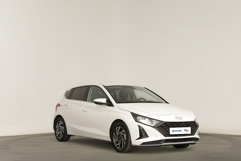 Branco Usado 2023 Hyundai i20 Comfort | € 16.490 (Preço justo) - Imagem 1/4