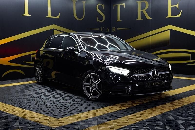 Preto Usado 2021 Mercedes A250 AMG line | € 25.900 (Bom preço) - Imagem 1/4