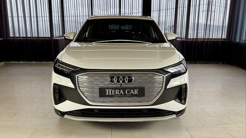 Usado 2022 Audi Q4 Sportback e-tron SUV | € 39.990 - Imagem 1/4