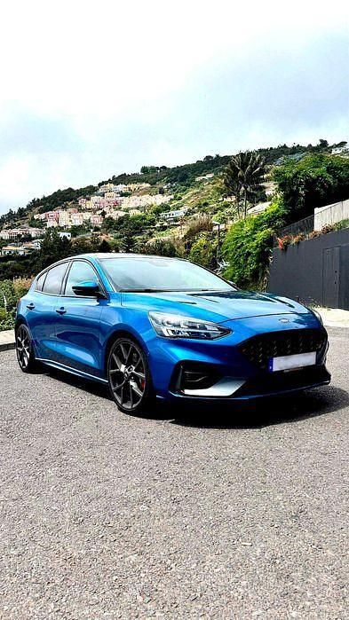 Usado 2020 Ford Focus Performance Edition Sedan | € 37.000 - Imagem 1/4
