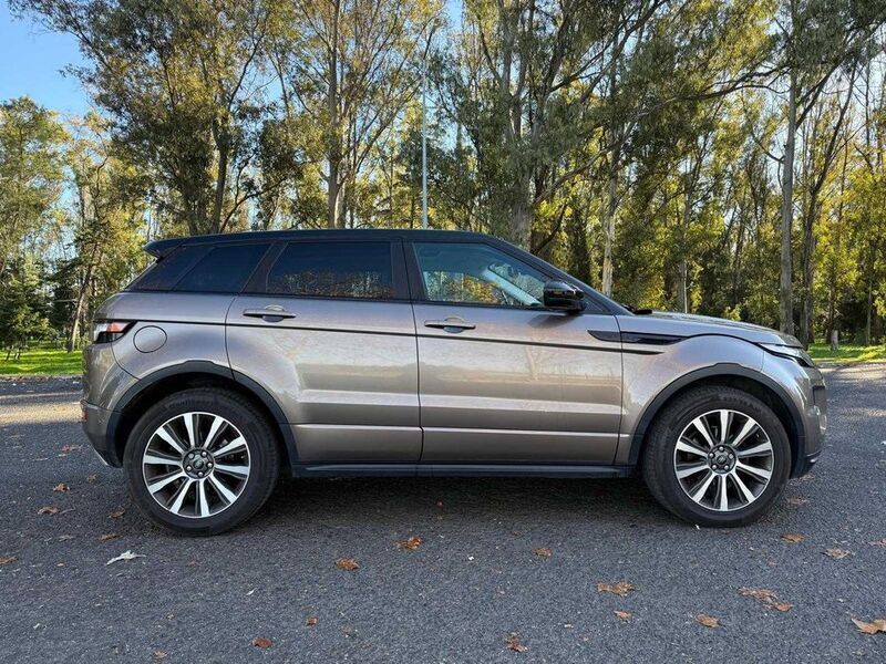 Usado 2015 Land Rover Range Rover evoque Dynamic Sedan | € 23.000 - Imagem 1/4
