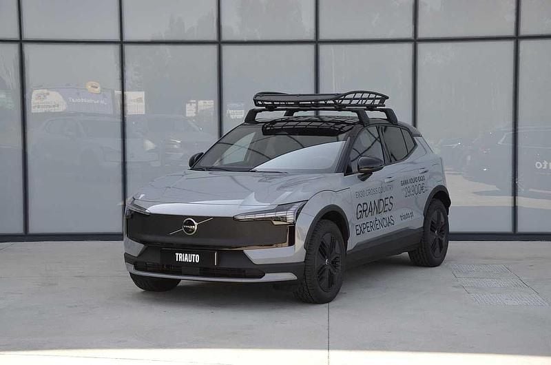 Cinzento Novo 2025 Volvo EX30 Ultra SUV | € 52.700 - Imagem 1/4