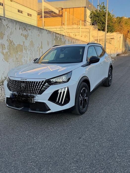 Usado 2024 Peugeot 2008 Allure SUV | € 22.500 (Bom preço) - Imagem 1/4