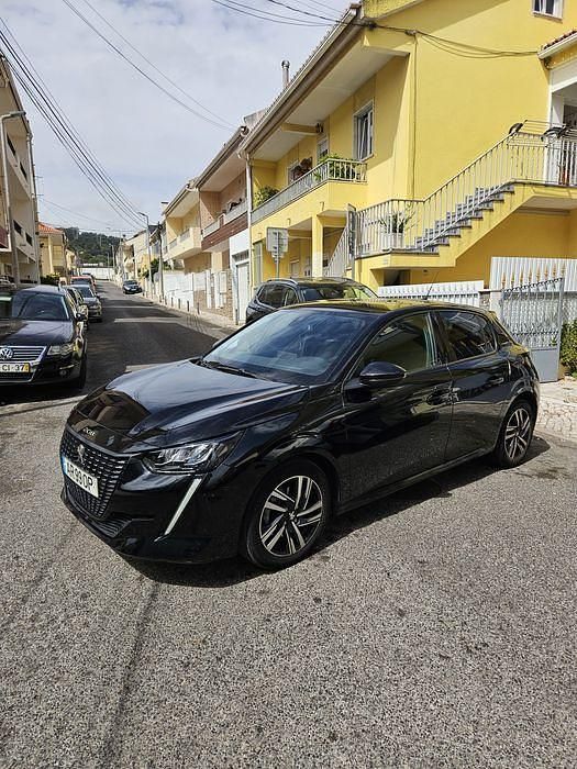 Usado 2021 Peugeot 208 Allure Citadino | € 13.000 (Bom preço) - Imagem 1/4