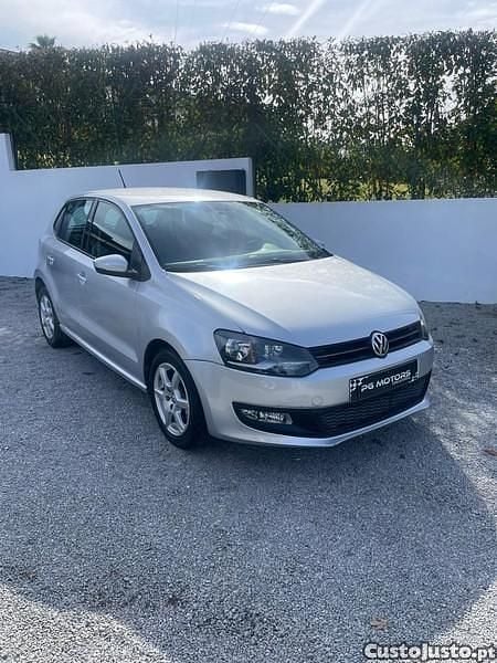 Usado VW Polo 70 HP (51 kW) 2010 Cinza Citadino
