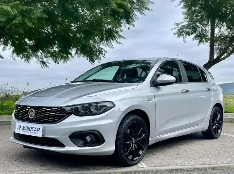 Cinza prata Usado 2020 Fiat Tipo Lounge | € 18.480 (Caro) - Imagem 1/4