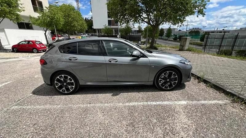 Usado BMW 118 136 HP (100 kW) 2024 Cinzento Citadino