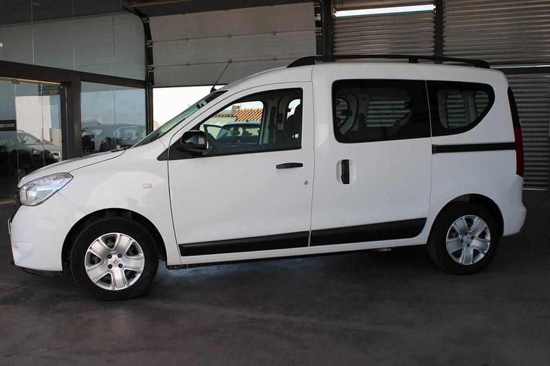 Branco Usado 2020 Dacia Dokker Van | € 17.500 - Imagem 1/1
