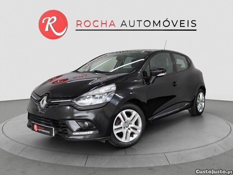 Preto Usado 2018 Renault Clio IV LIMITED Citadino | € 10.490 (Bom preço) - Imagem 1/1