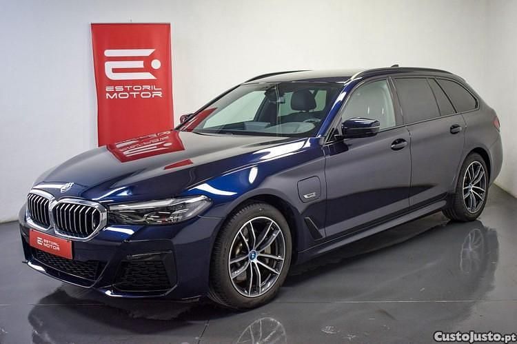 Azul Usado 2023 BMW 530e Coupé | € 46.000 (Preço justo) - Imagem 1/1