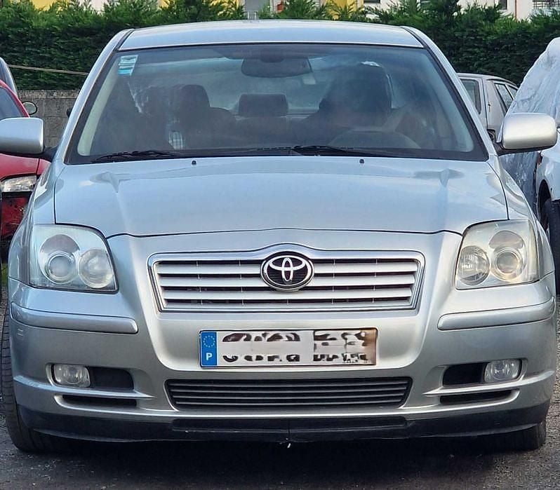 Usado 2004 Toyota Avensis Sedan | € 5.100 (Preço justo) - Imagem 1/2