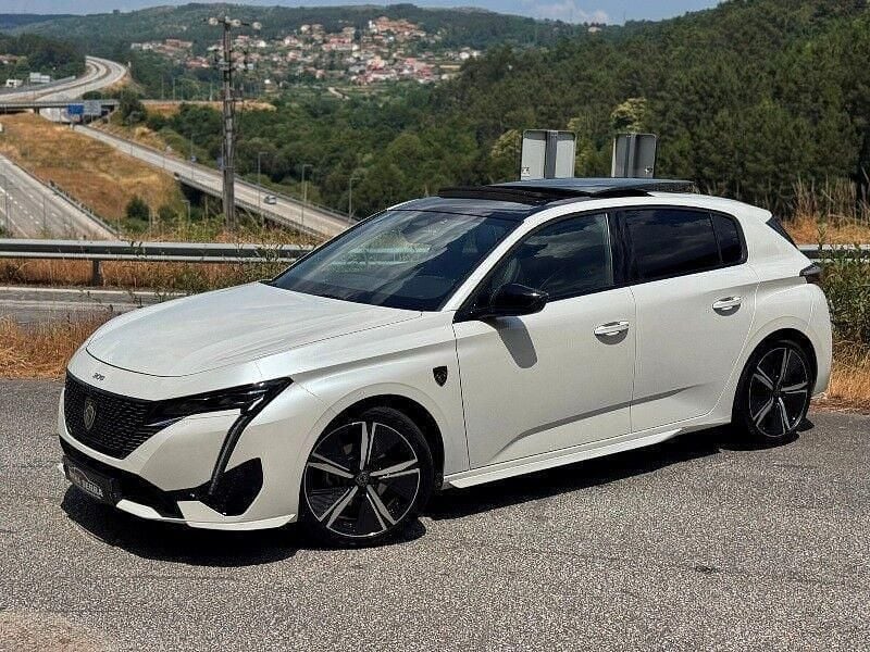 Branco Usado 2022 Peugeot 308 GT | € 20.990 (Preço elevado) - Imagem 1/4