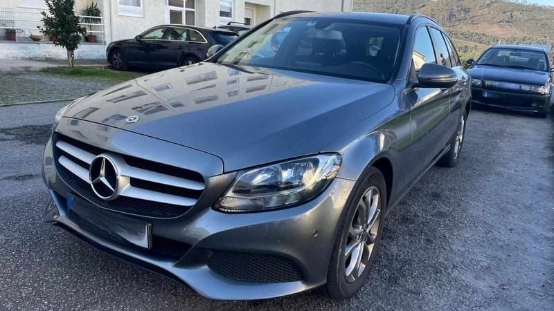 Cinzento Usado 2017 Mercedes C180 Carrinha | € 14.000 (Super Preço) - Imagem 1/4