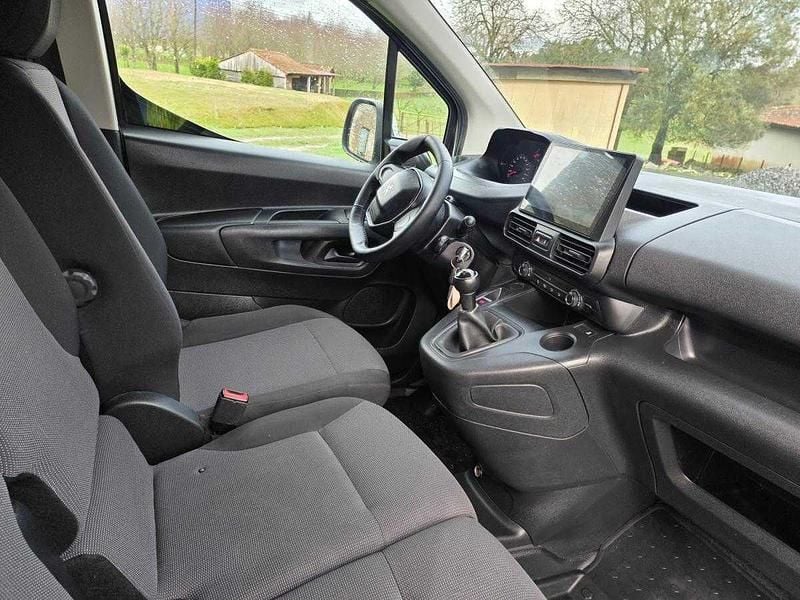 Usado Peugeot Partner Premium 102 HP (75 kW) 2020 Branco Monovolume