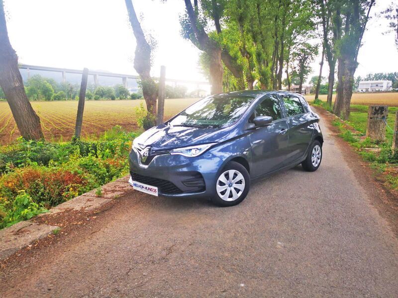 Cinza Usado 2021 Renault Zoe Zen Citadino | € 17.500 (Preço justo) - Imagem 1/4