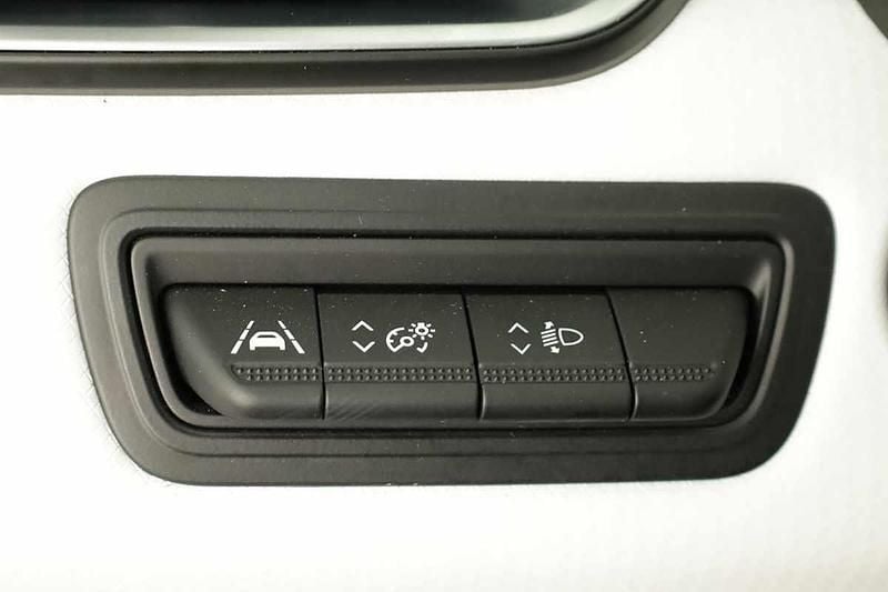 Preto Usado 2023 Renault Clio V | € 14.999 (Bom preço) - Imagem 1/4