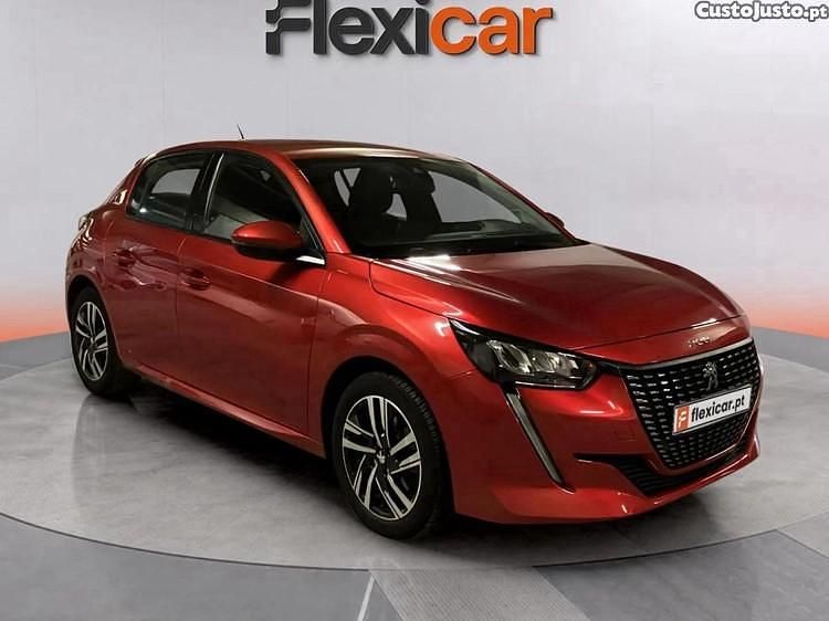 Vermelho Usado 2020 Peugeot 208 Allure Citadino | € 12.480 (Preço justo) - Imagem 1/1