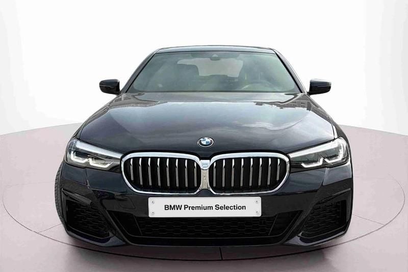 Usado BMW 520 Comfort Edition 190 HP (139 kW) 2022 Preto Sedan