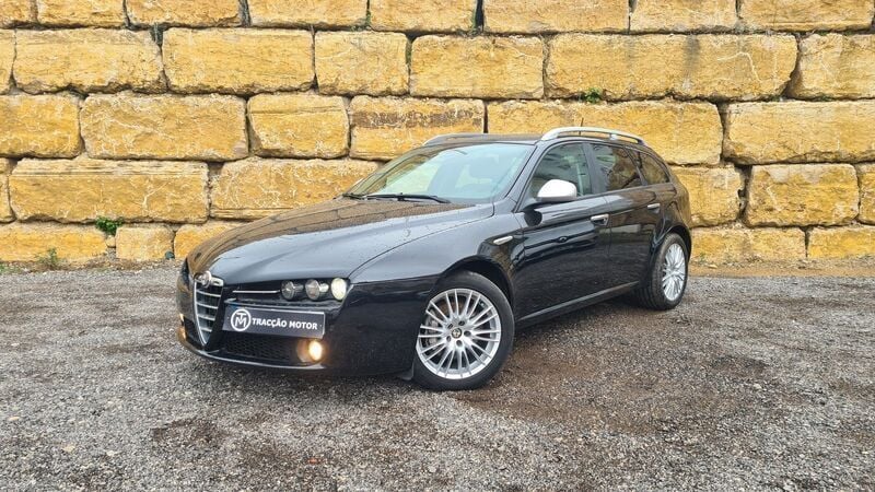 Preto Usado 2010 Alfa Romeo 159 Distinctive Sedan | € 9.950 (Preço elevado) - Imagem 1/4