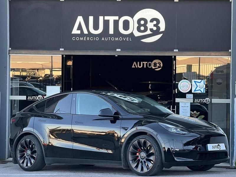 Preto Usado 2025 Tesla Model Y SUV | € 46.990 (Preço elevado) - Imagem 1/1