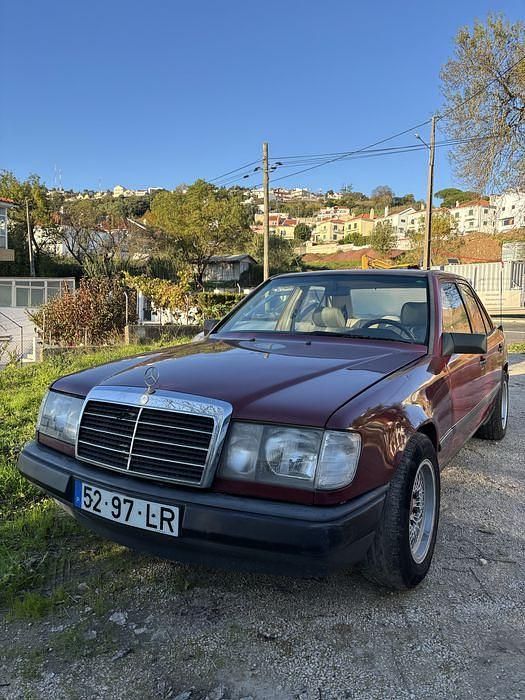 Usado 1988 Mercedes 200 Sedan | € 1.450 - Imagem 1/4