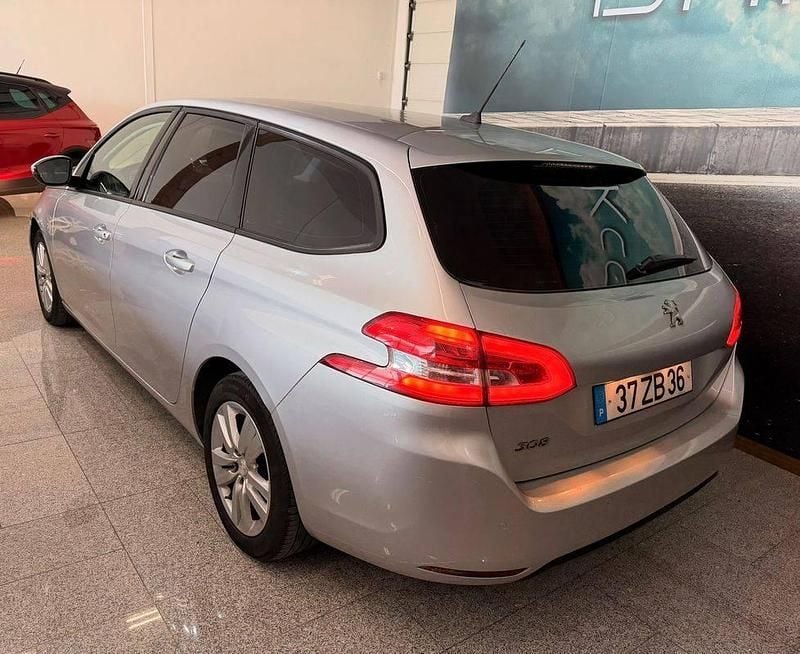 Usado Peugeot 308 SW 99 HP (72 kW) 2017 Cinzento Carrinha