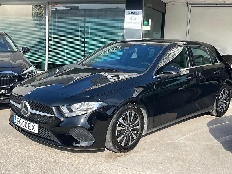Preto Usado 2024 Mercedes A200 Progressive Sedan | € 28.500 (Super Preço) - Imagem 1/4