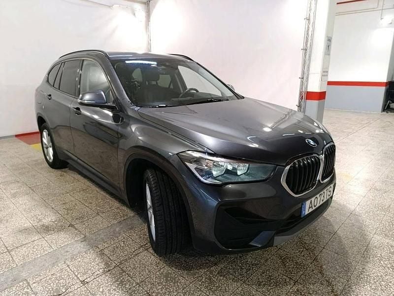Usado BMW X1 116 HP (85 kW) 2022 Cinza SUV