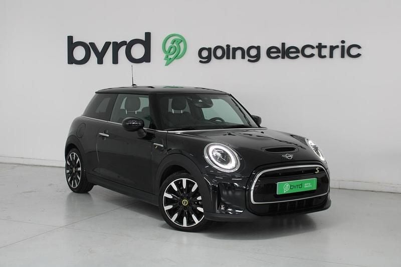Preto Usado 2022 Mini Cooper SE Citadino | € 17.900 (Super Preço) - Imagem 1/4