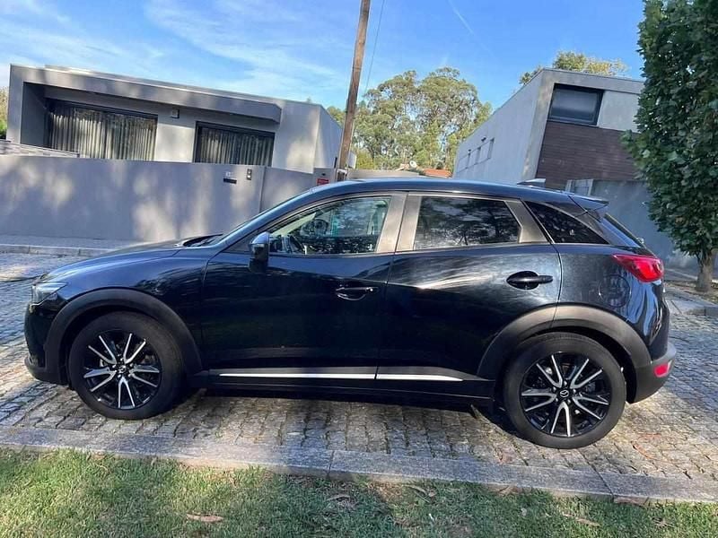 Usado Mazda CX-3 Edition 105 HP (77 kW) 2015 Preto SUV