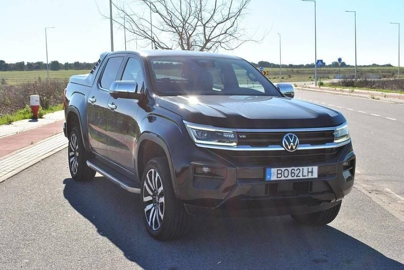 Usado VW Amarok 241 HP (177 kW) 2024 Preto Pickup