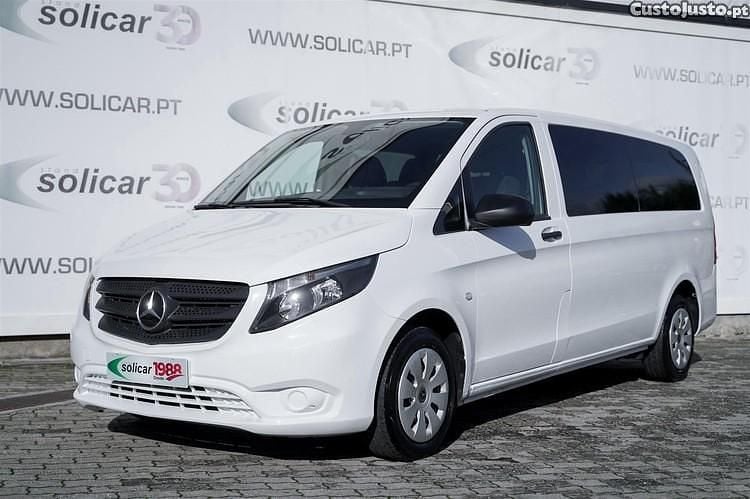 Branco Usado 2021 Mercedes Vito Van | € 29.500 (Preço elevado) - Imagem 1/1