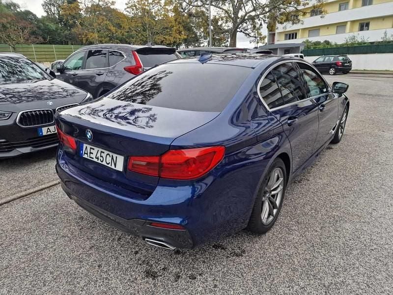Usado BMW 530 252 HP (185 kW) 2020 Azul Sedan