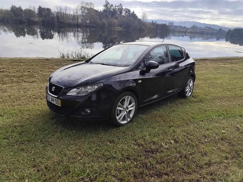 Preto Usado 2010 Seat Ibiza Style | € 5.500 (Preço justo) - Imagem 1/4