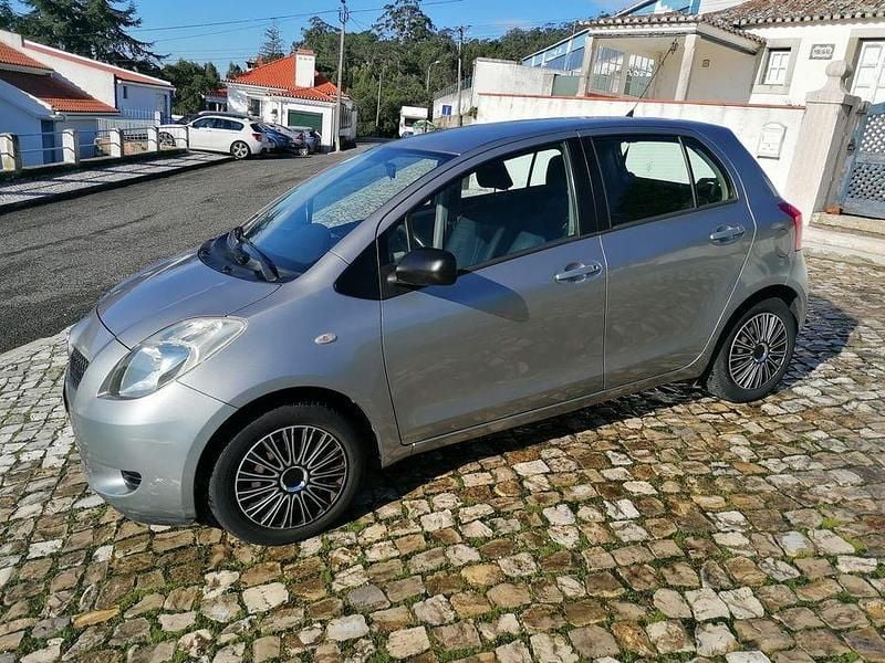 Usado 2008 Toyota Yaris | € 3.950 (Bom preço) - Imagem 1/4