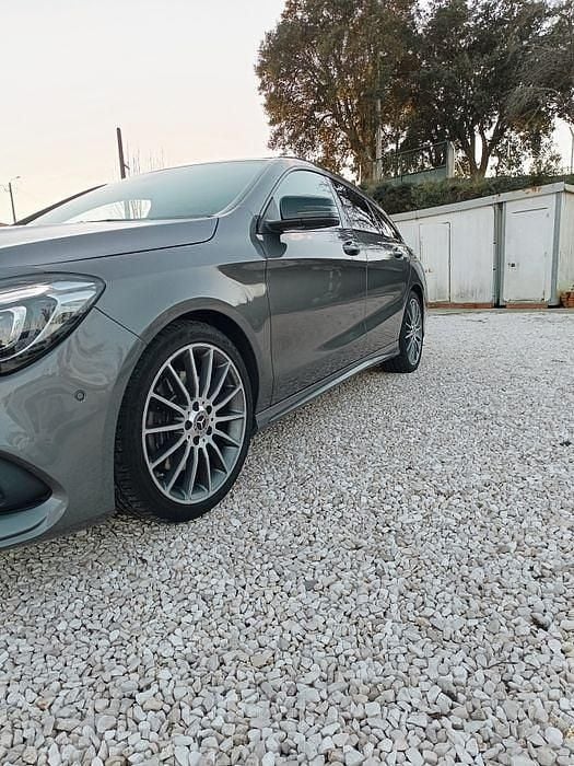 Usado 2017 Mercedes CLA220 Shooting Brake AMG Carrinha | € 26.000 (Preço justo) - Imagem 1/4