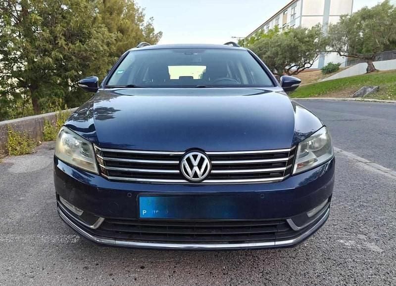 Azul Usado 2012 VW Passat Carrinha | € 9.900 (Preço justo) - Imagem 1/4
