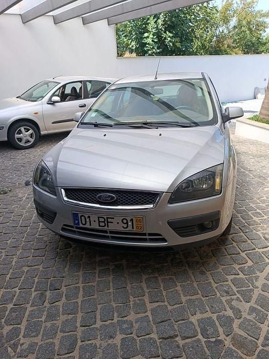 Usado 2006 Ford Focus Sedan | € 3.500 (Preço justo) - Imagem 1/4