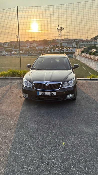 Usado 2010 Skoda Octavia Carrinha | € 6.500 (Preço justo) - Imagem 1/4