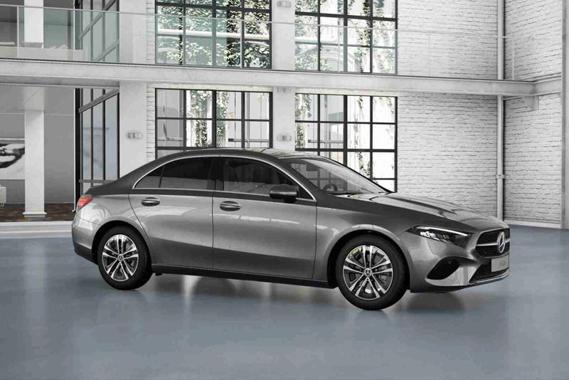 Cinzento Novo 2025 Mercedes A180 Sedan | € 47.280 (Bom preço) - Imagem 1/4