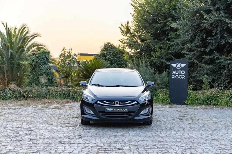 Preto Usado 2014 Hyundai i30 | € 11.900 (Preço justo) - Imagem 1/4