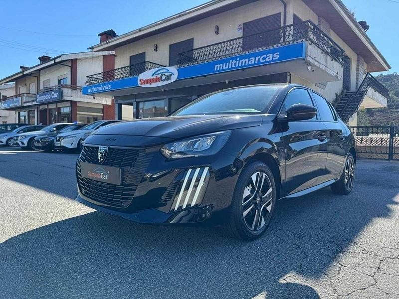 Preto Usado 2024 Peugeot 208 Allure Citadino | € 21.990 - Imagem 1/4