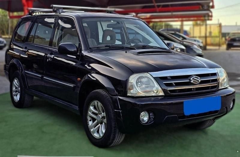 Usado Suzuki Grand Vitara 109 HP (80 kW) 2004 Preto SUV